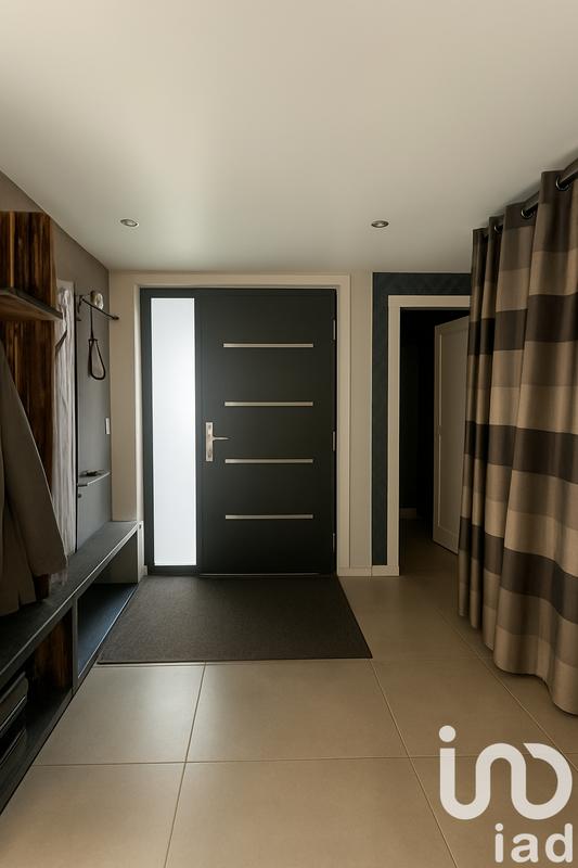 Maison - 176 m² - 6 pièces