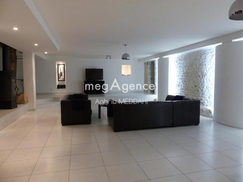 Maison de campagne - 330 m² - 9 pièces