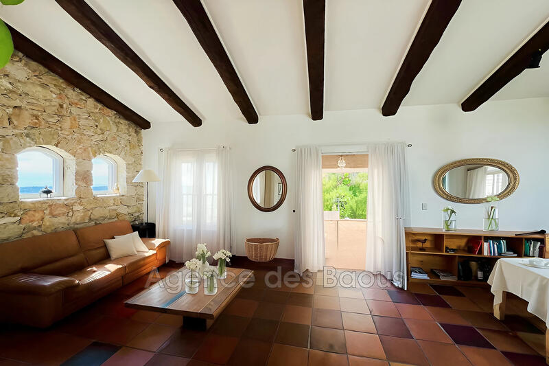 Maison - 160 m² - 5 pièces