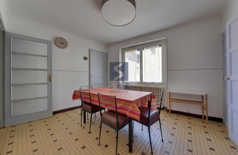 Maison - 120 m² - 8 pièces