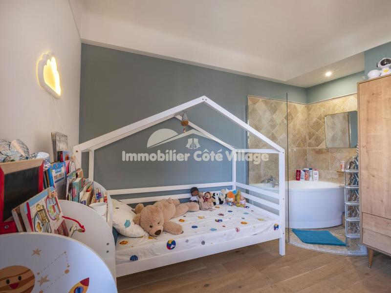 Appartement - 76 m² - 3 pièces