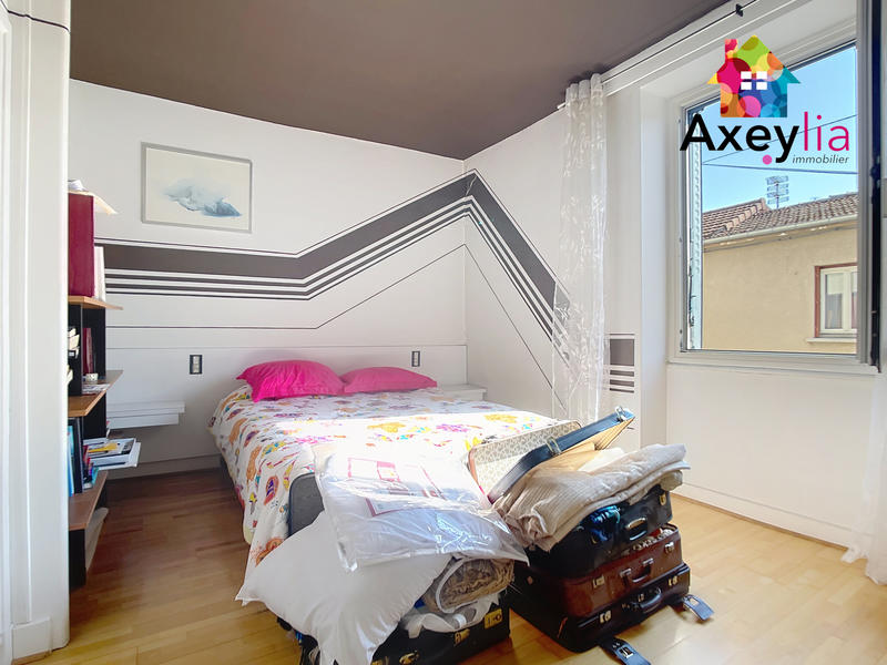 Maison - 115 m² - 6 pièces