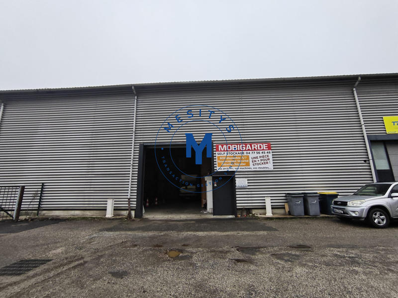 Local d'activités - 462 m²