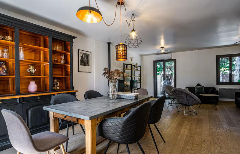 Maison - 91 m² - 5 pièces