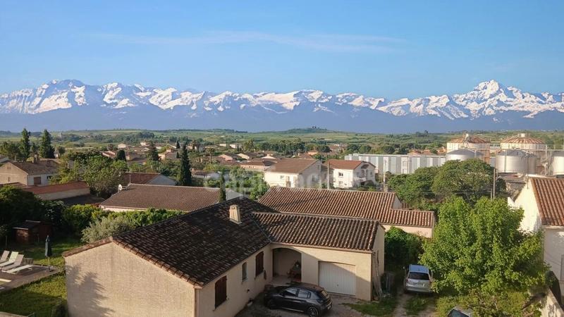 Maison traditionnelle - 277 m² - 12 pièces