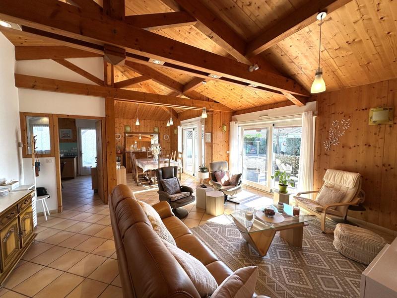 Maison - 130 m² - 6 pièces