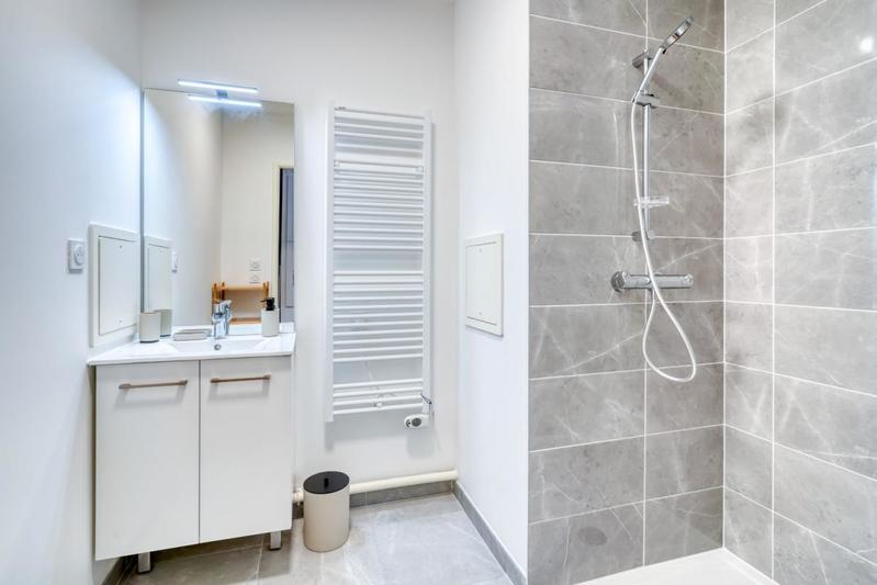 Chambre - 10 m² - 1 pièce