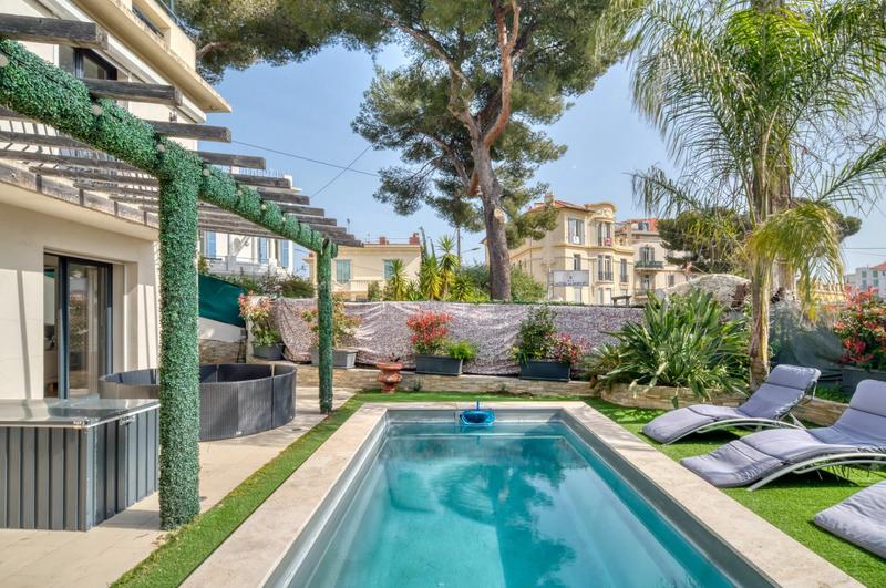 Villa - 170 m² - 5 pièces