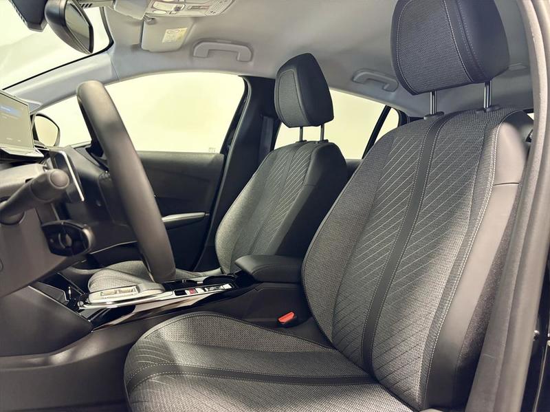 Peugeot 208 II (2) 1.2 Hybrid 110 E-Dcs6 - 21 990