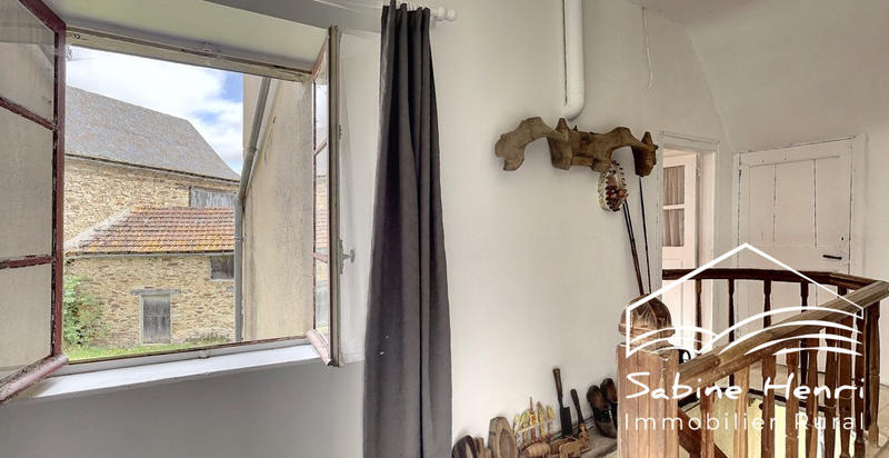 Maison - 171 m² - 7 pièces