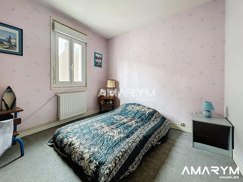 Maison - 90 m² - 5 pièces