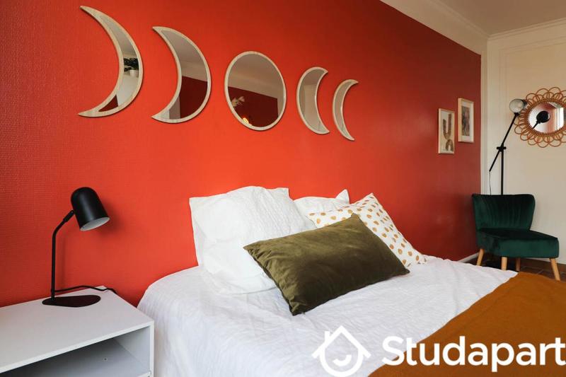 Chambre - 10 m² - 1 pièce