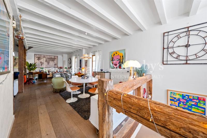 Maison de ville - 181 m² - 5 pièces