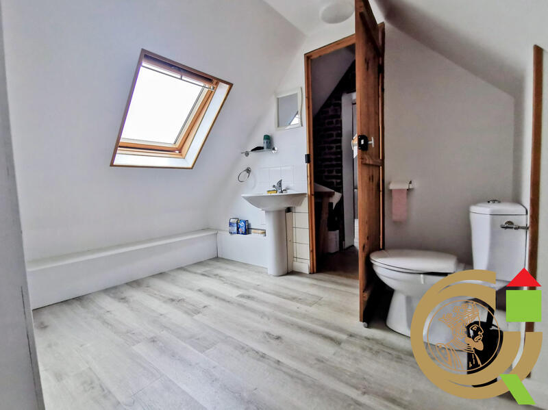 Maison - 82 m² - 5 pièces