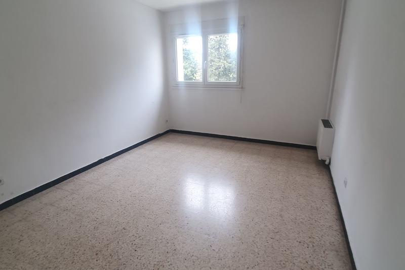 Appartement - 101 m² - 5 pièces