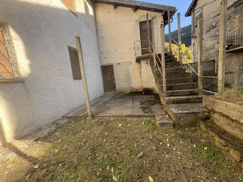 Maison de village - 75 m² - 5 pièces