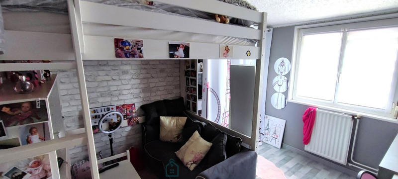 Maison - 84 m² - 4 pièces