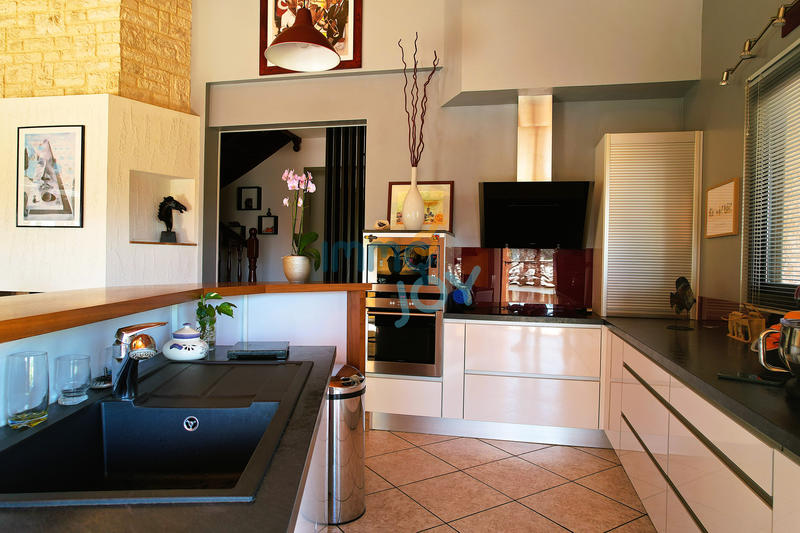 Maison - 156 m² - 5 pièces