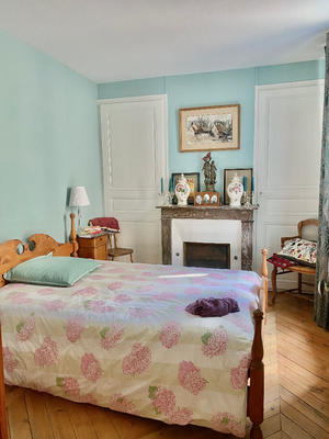 Maison - 250 m² - 5 pièces