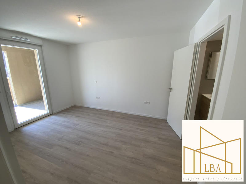 Appartement - 84 m² - 4 pièces