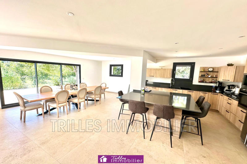 Maison - 160 m² - 5 pièces