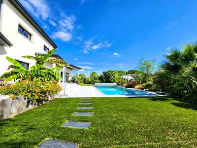 Villa - 171 m² - 5 pièces