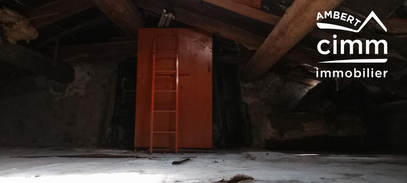 Maison - 72 m² - 8 pièces