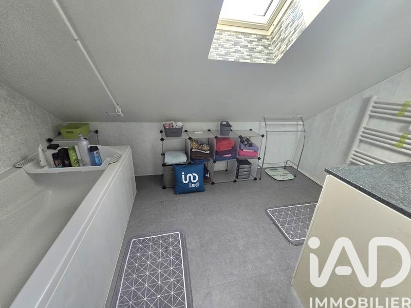 Maison - 111 m² - 6 pièces