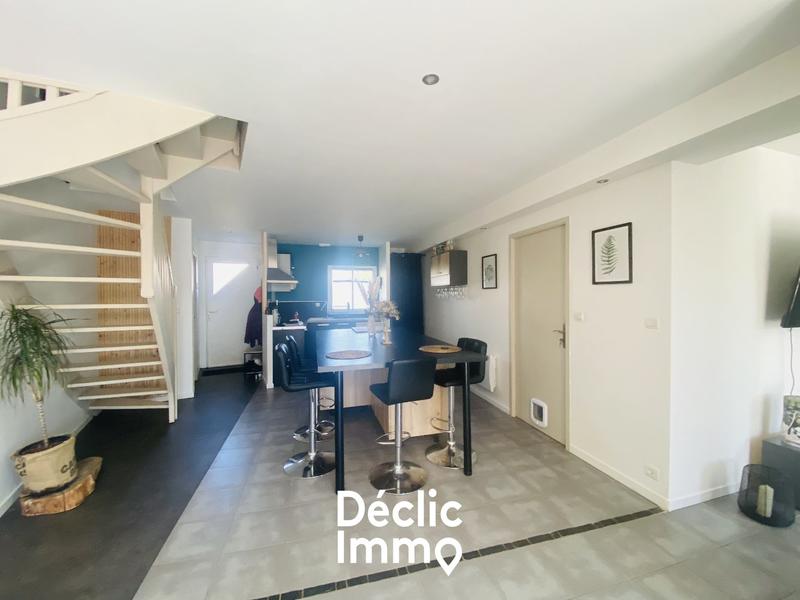 Maison contemporaine - 96 m² - 4 pièces