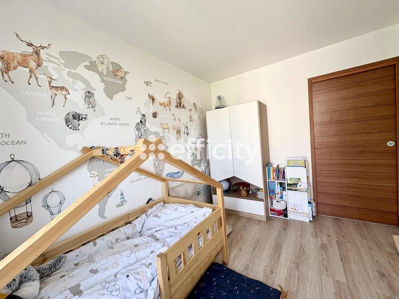 Appartement - 93 m² - 4 pièces