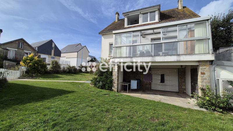 Maison - 138 m² - 9 pièces