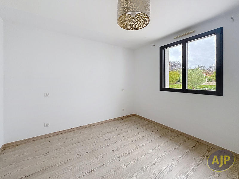 Maison - 137 m² - 6 pièces