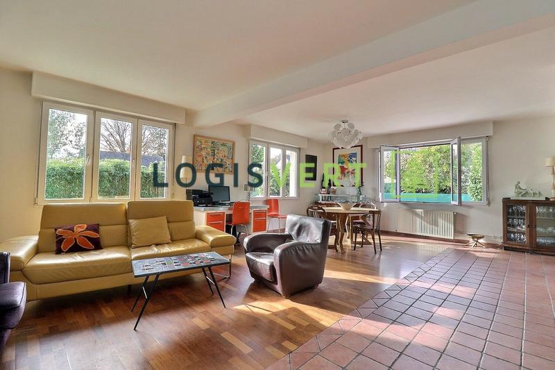 Maison - 160 m² - 6 pièces