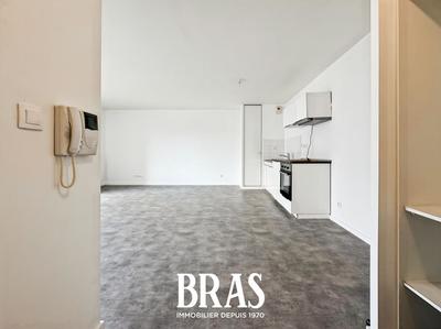 Appartement - 64 m² - 3 pièces