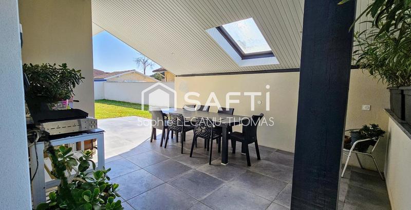 Villa - 150 m² - 6 pièces