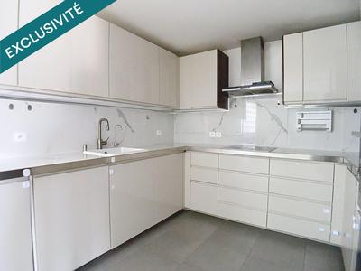 Appartement - 85 m² - 4 pièces