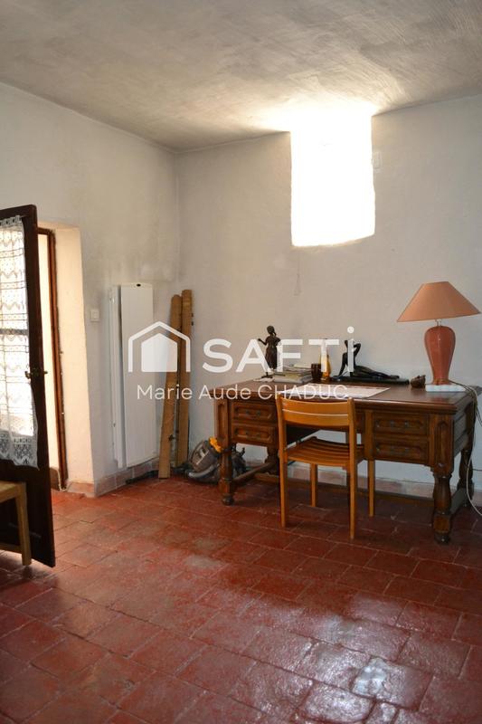 Maison - 210 m² - 8 pièces