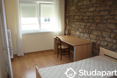 Chambre - 12 m² - 1 pièce