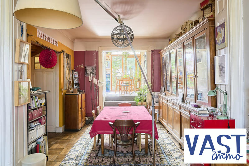 Maison ancienne - 193 m² - 8 pièces