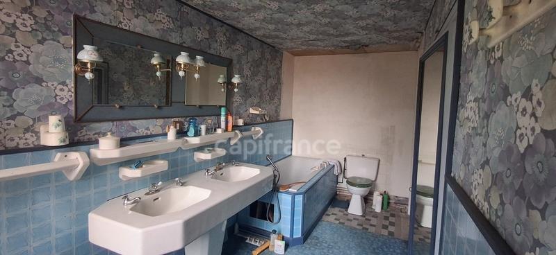 Maison - 291 m² - 8 pièces