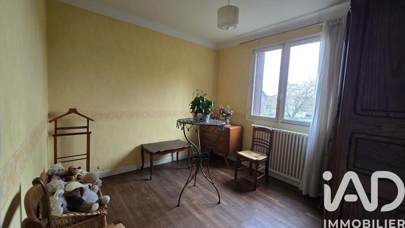 Maison - 95 m² - 5 pièces