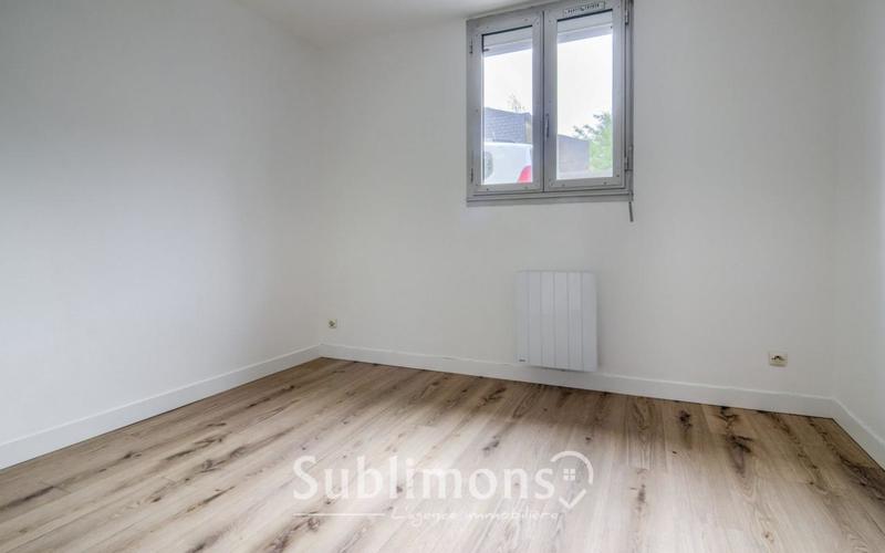 Local commercial - 89 m² - 6 pièces