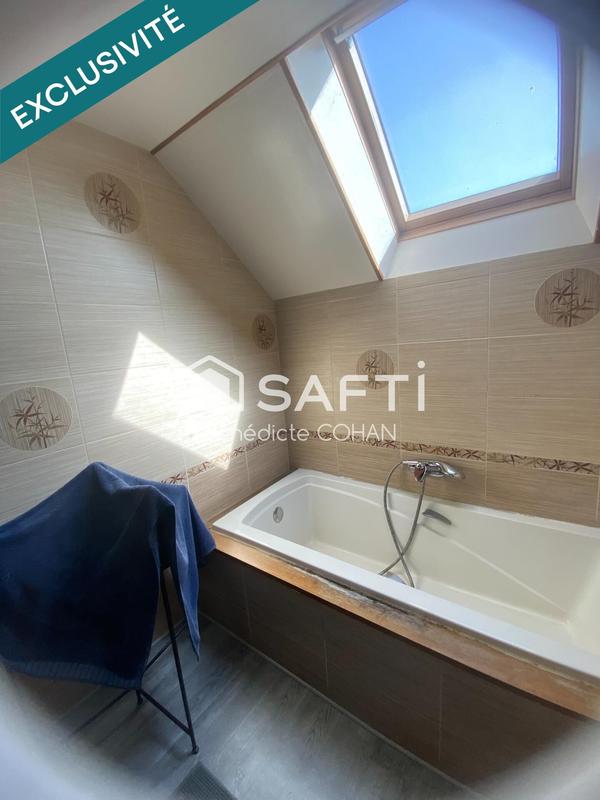 Maison - 146 m² - 9 pièces