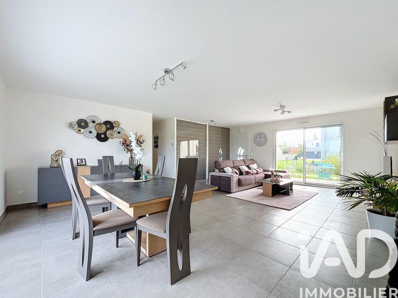 Maison - 145 m² - 6 pièces