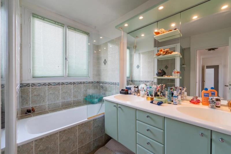 Appartement - 86 m² - 4 pièces