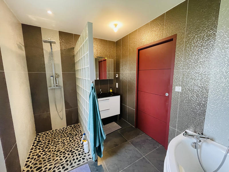 Maison - 152 m² - 6 pièces