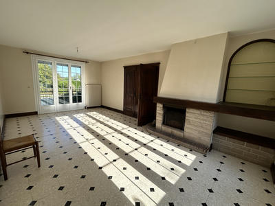 Maison - 111 m² - 5 pièces