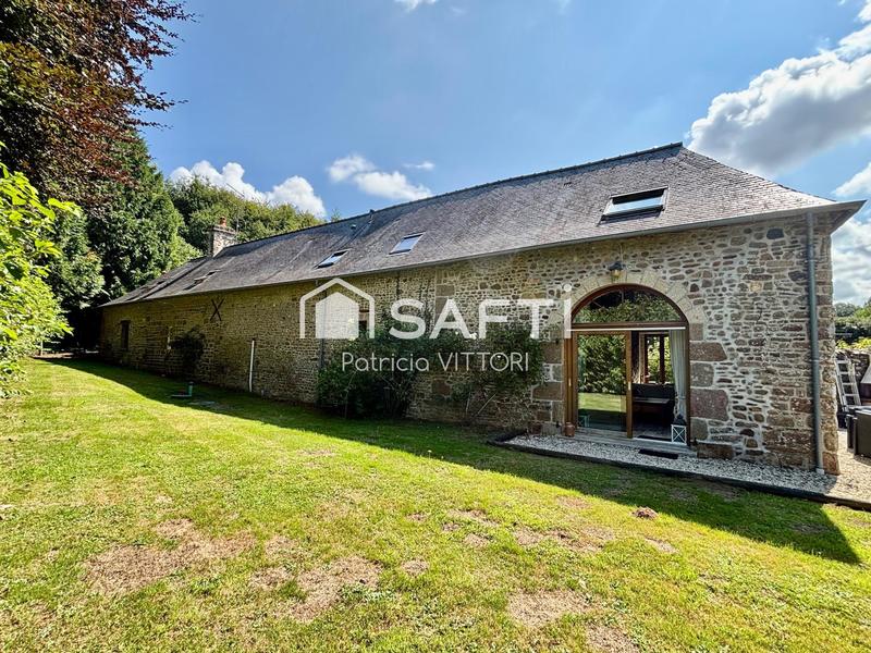 Maison - 222 m² - 8 pièces