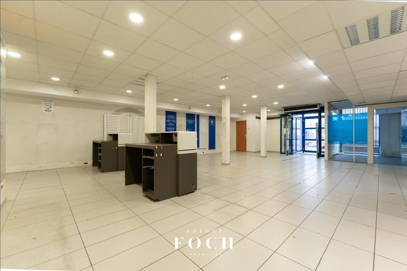 Local commercial - 255 m²