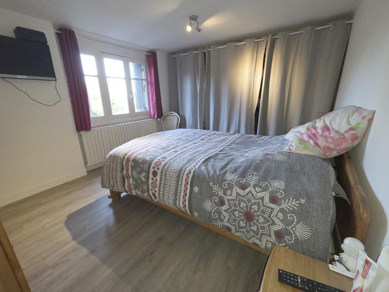 Maison - 190 m² - 6 pièces